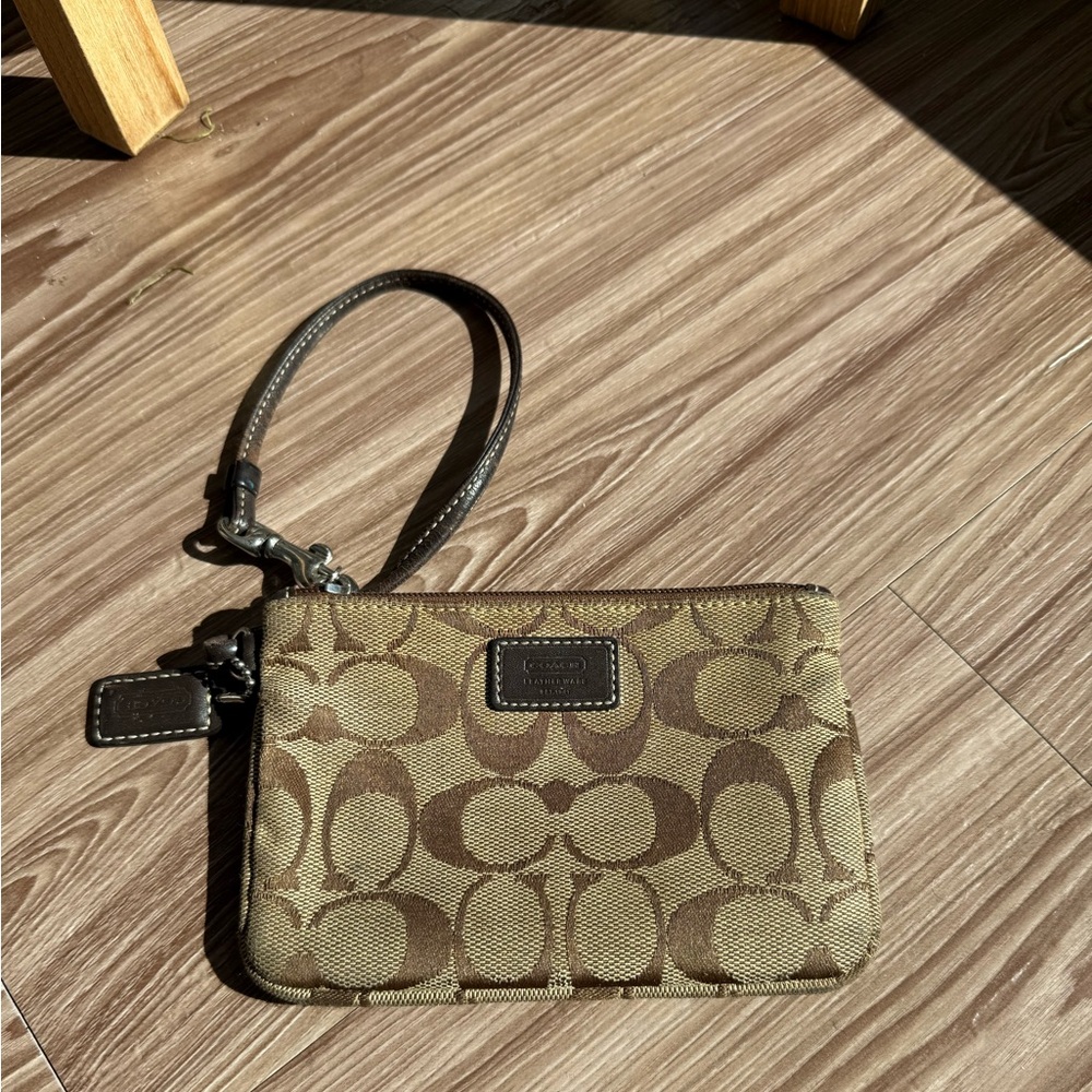 COACH Signature “C” Wristlet - Good Condition